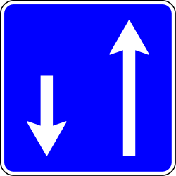 Road with two-way traffic