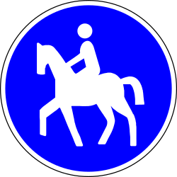 Mandatory path for equestrians