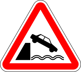 Warning for a quayside or riverbank